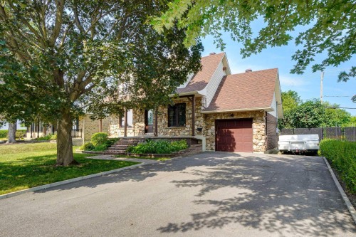 Front of Structure - 7243 Rue Des Martinets, Laval (Duvernay), QC - Outdoor