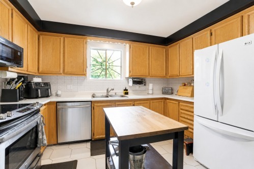Kitchen - 7243 Rue Des Martinets, Laval (Duvernay), QC - Indoor Photo Showing Kitchen With Double Sink
