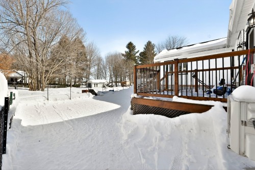 Cour - 140 Rue Beaulieu, Sainte-Mélanie, QC - Outdoor
