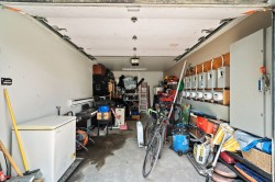 Garage - 