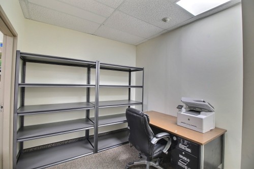 Office - 640 Av. Centrale, Val-D'Or, QC - Indoor Photo Showing Office