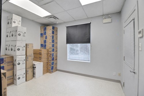Office - 640 Av. Centrale, Val-D'Or, QC - Indoor Photo Showing Other Room