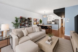 Salon - 