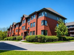 3-785 32e Avenue Montréal (Lachine), QC H8T 3R9