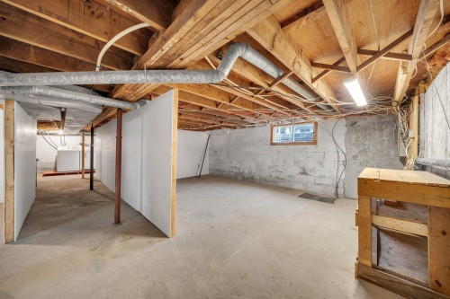 Sous-sol - 3 Rue Bernard, Brownsburg-Chatham, QC - Indoor Photo Showing Basement