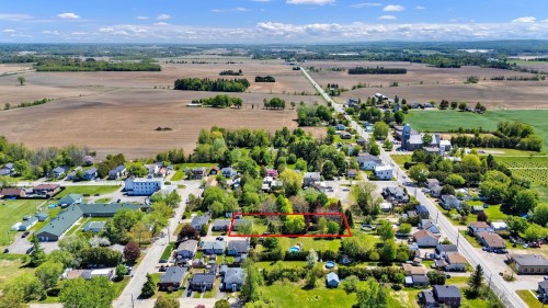 Photo aérienne - 3 Rue Bernard, Brownsburg-Chatham, QC - Outdoor With View