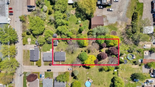 Photo aérienne - 3 Rue Bernard, Brownsburg-Chatham, QC - Outdoor With View