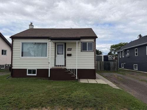 441 Christina Street E  Thunder Bay, ON P7E 4P3