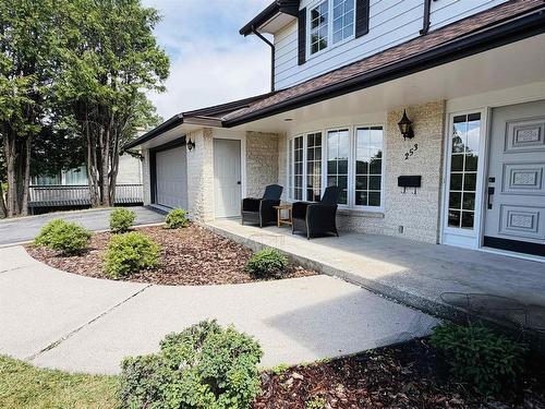 253 Riverview Drive, Dryden, ON - Outdoor