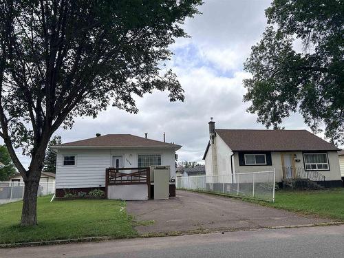 1320 Wallbridge Avenue  Thunder Bay, ON P7E 3K8