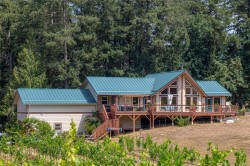 7035 Tom Windsor Rd Duncan, BC V9L 5W3