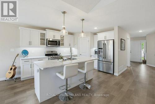 226 Peach Tree Boulevard, St. Thomas, ON 