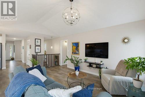 226 Peach Tree Boulevard, St. Thomas, ON 