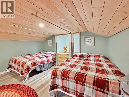 16 Hayes Drive, Candle Lake, SK - Indoor Photo Showing Bedroom