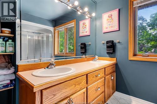 453 Gregory, Wheatley, ON - Indoor Photo Showing Bathroom