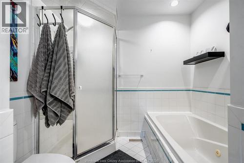 453 Gregory, Wheatley, ON - Indoor Photo Showing Bathroom