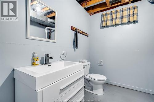 453 Gregory, Wheatley, ON - Indoor Photo Showing Bathroom