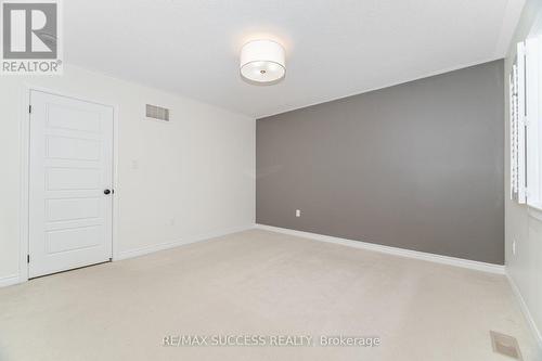 28 Pickett Place, Cambridge, ON - Indoor Photo Showing Other Room