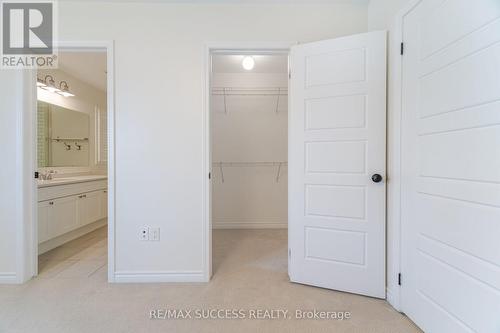 28 Pickett Place, Cambridge, ON - Indoor Photo Showing Other Room