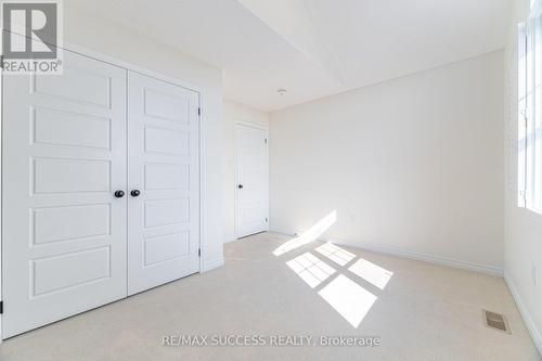 28 Pickett Place, Cambridge, ON - Indoor Photo Showing Other Room