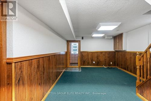 1060 Claredale Road, Mississauga, ON - Indoor