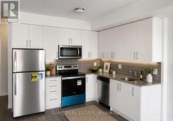15 - 3429 RIDGEWAY DRIVE Mississauga, ON L5L 0B9