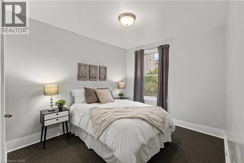 196 Bold Street, Hamilton, ON - Indoor Photo Showing Bedroom