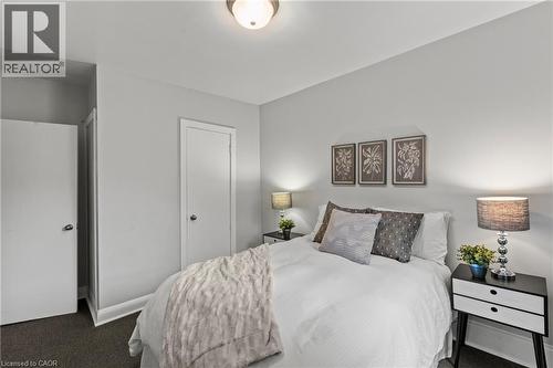 196 Bold Street, Hamilton, ON - Indoor Photo Showing Bedroom