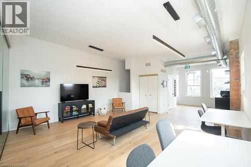 21 Rebecca Street, Hamilton, ON 