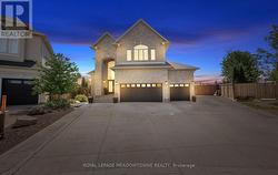 4 PLAYFAIR COURT Hamilton, ON L9K 1R6