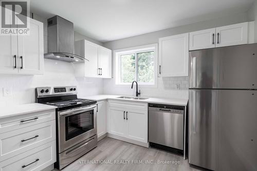 4 - 81 KING EDWARD AVENUE , London South, Ontario N5Z 3S7 2