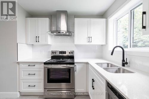 4 - 81 KING EDWARD AVENUE , London South, Ontario N5Z 3S7 3
