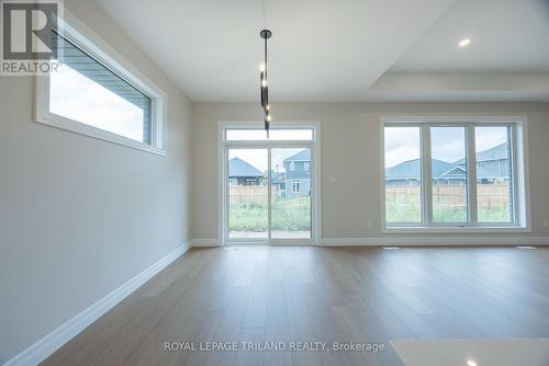 155 Shaw Valley Drive, St. Thomas, ON - Indoor Photo Showing Other Room