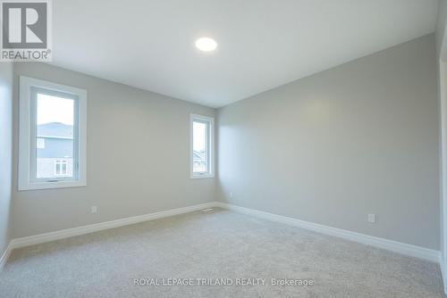 155 Shaw Valley Drive, St. Thomas, ON - Indoor Photo Showing Other Room