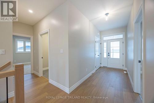 155 Shaw Valley Drive, St. Thomas, ON - Indoor Photo Showing Other Room