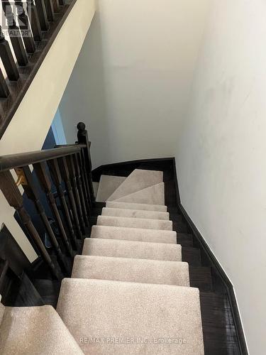 23 Spruce Pine Crescent, Vaughan, ON - Indoor Photo Showing Other Room