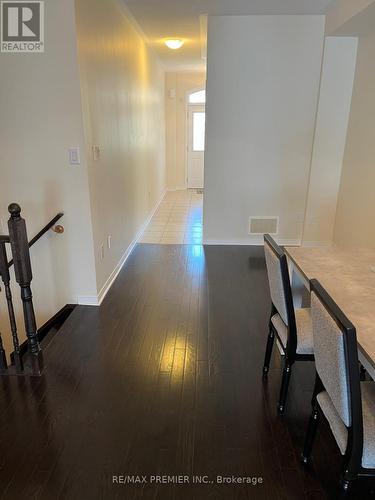 23 Spruce Pine Crescent, Vaughan, ON - Indoor
