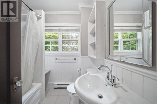 81 Cornwall Avenue, St. John'S, NL - Indoor Photo Showing Bathroom