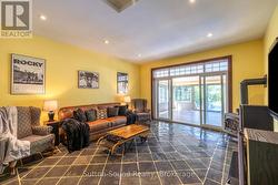 Family Room - 