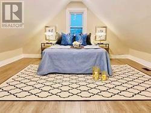 123 Lottridge Street, Hamilton, ON - Indoor Photo Showing Bedroom