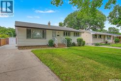 140 Mcdougall CRESCENT  Regina, SK S4S 5M7