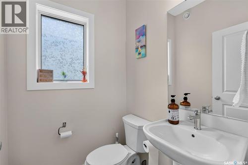 8 Aspen Place, Humboldt, SK - Indoor Photo Showing Bathroom