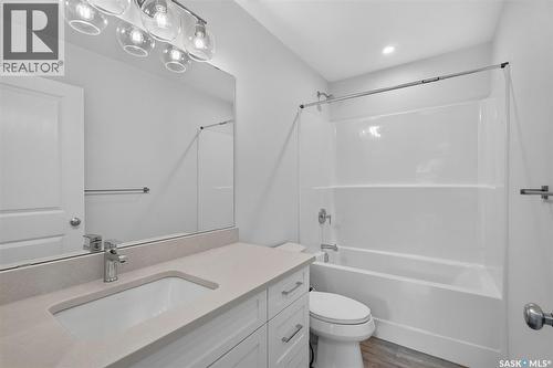 8 Aspen Place, Humboldt, SK - Indoor Photo Showing Bathroom