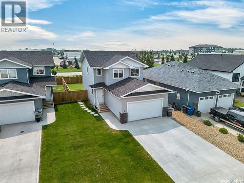 8 Aspen Place, Humboldt, SK - Outdoor