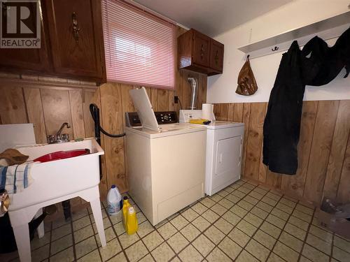 14 Juniper Road, St Anthony, NL - Indoor Photo Showing Laundry Room