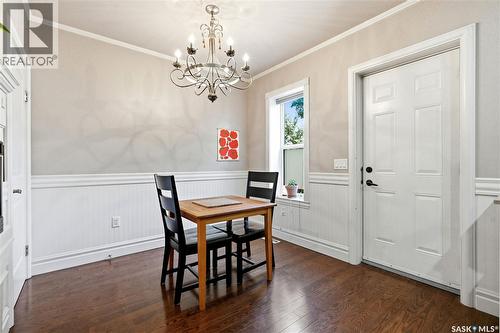 719 14Th Street E, Saskatoon, SK - Indoor Photo Showing Dining Room
