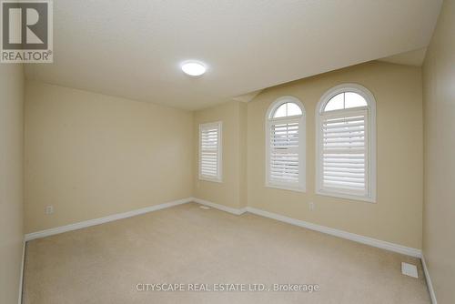 32 Fallmeadow Circle, Brampton, ON - Indoor Photo Showing Other Room
