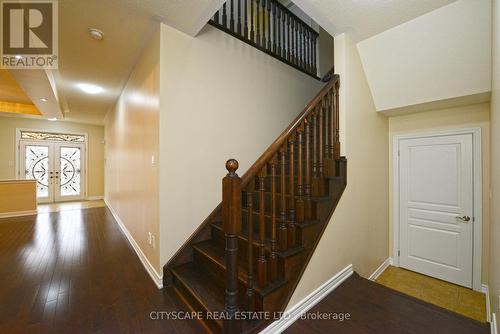 32 Fallmeadow Circle, Brampton, ON - Indoor Photo Showing Other Room