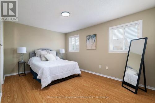 3259 Carabella Way, Mississauga, ON - Indoor Photo Showing Bedroom