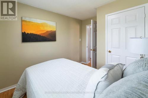3259 Carabella Way, Mississauga, ON - Indoor Photo Showing Bedroom